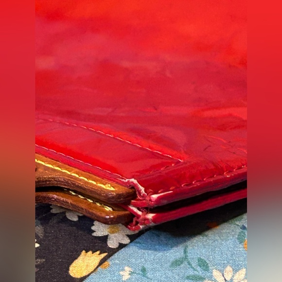 Vintage LOUIS VUITTON Vernis Leather Stanton Tote Bag Rouge - Picture 13 of 14